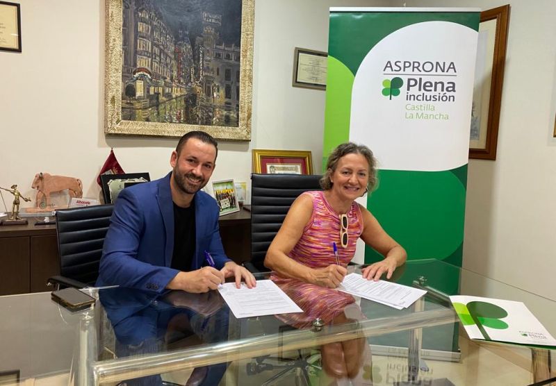 Energytel entrega a ASPRONA el 5% de todos los contratos  con sus clientes